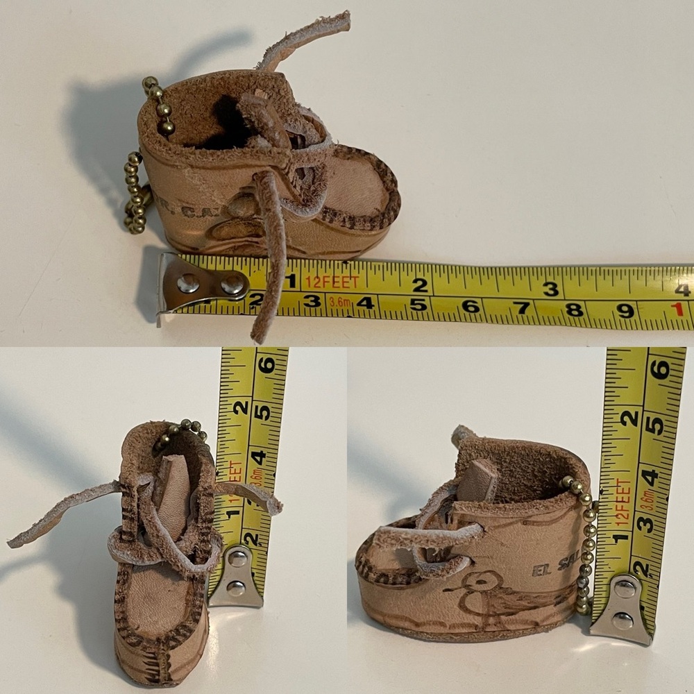 El Salvador, C.A. Brown Leather Mini Boot Souvenir Keychain with Laces & Chain - Picture 4 of 10